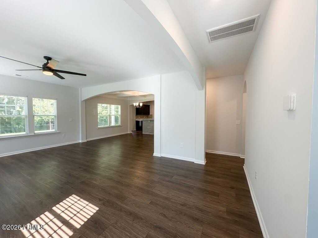 170 Thistle Ln - Photo 7 of 36