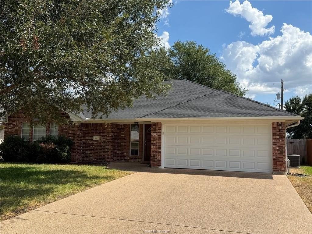 4802 Treadgold Ln - Photo 2 of 23