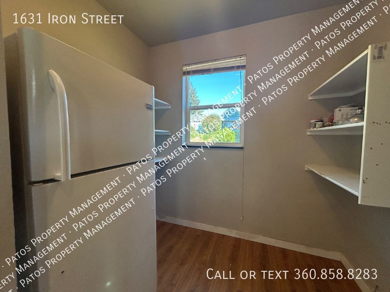 1631 Iron St - Photo 7 of 24