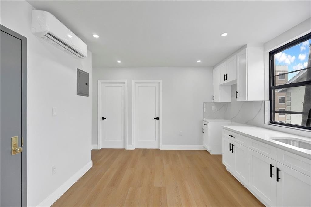 3013 Brighton 5th St #2F - Photo 3 of 9