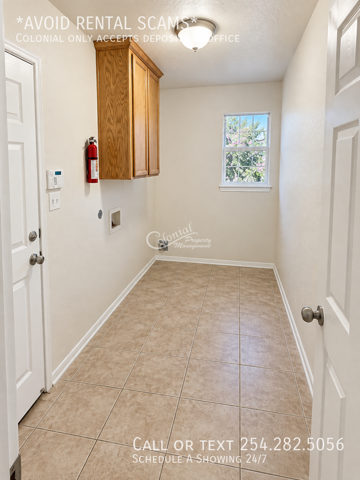 2405 Wisteria Ln - Photo 6 of 13