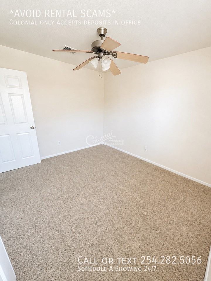 2405 Wisteria Ln - Photo 7 of 13