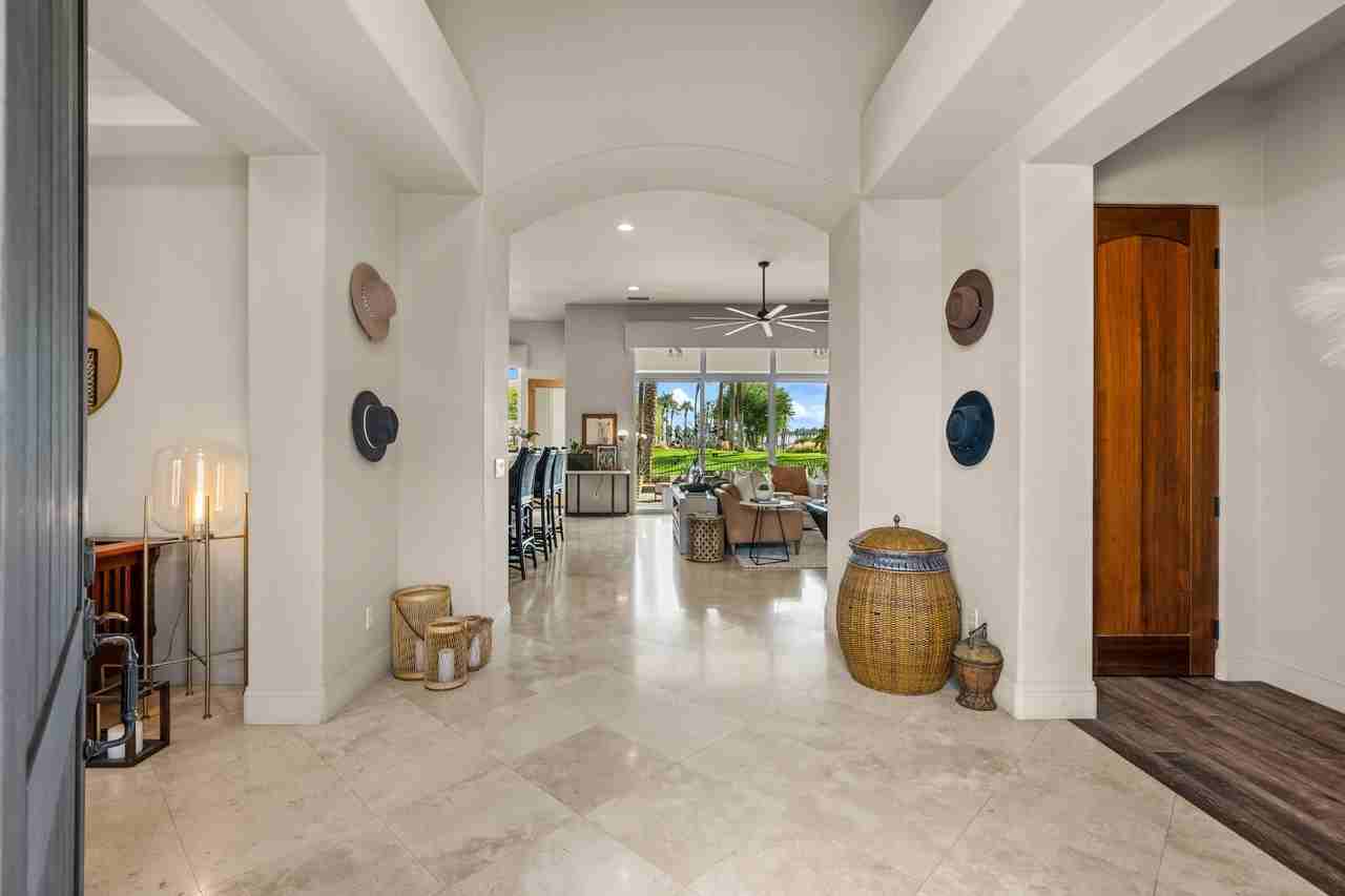 56738 Palms Dr - Photo 4 of 46