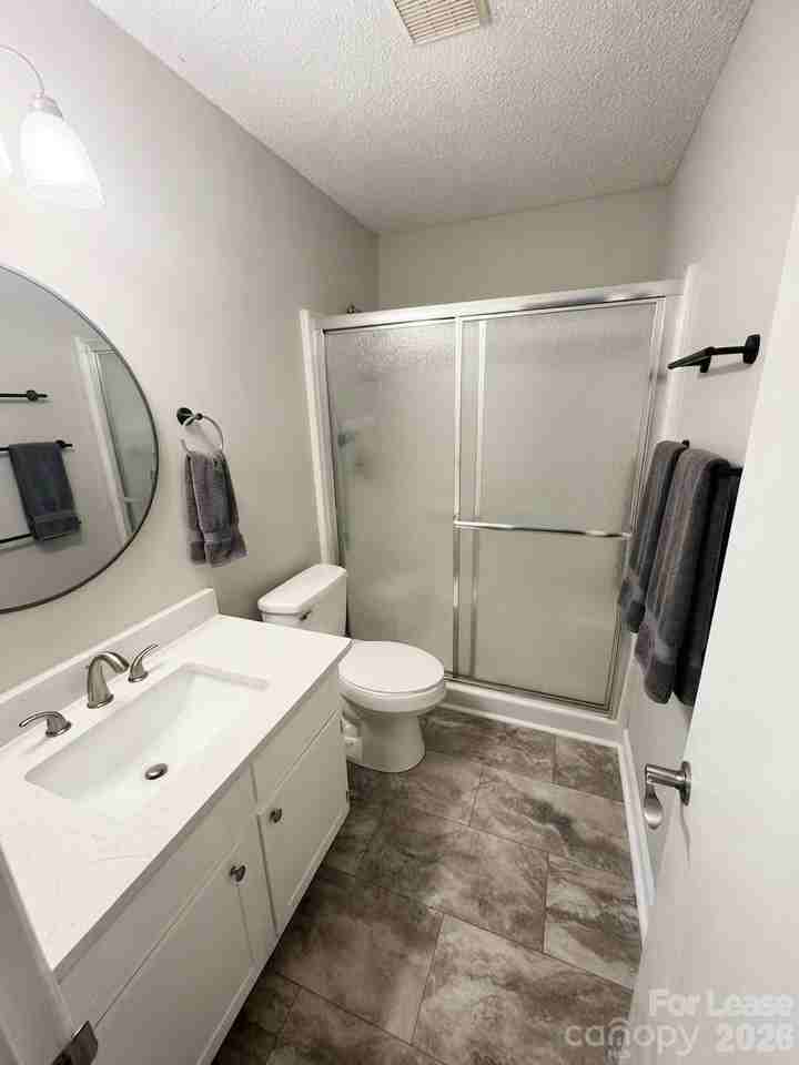 708 Langtree Rd - Photo 7 of 9