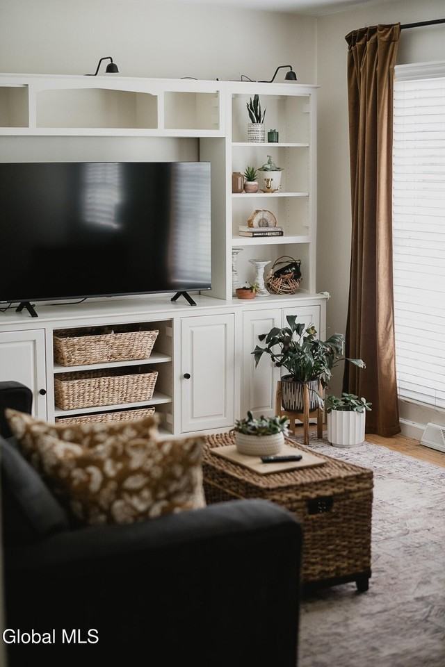12 Vanderbilt Ave - Photo 6 of 15
