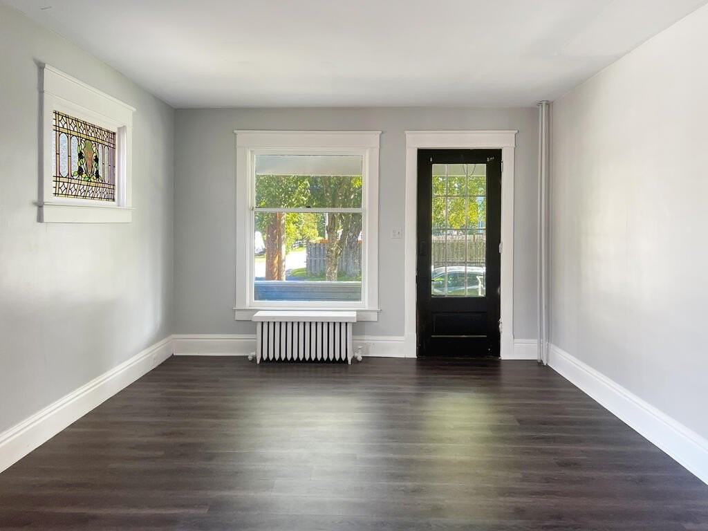 1018 Bucknell Ave - Photo 5 of 26