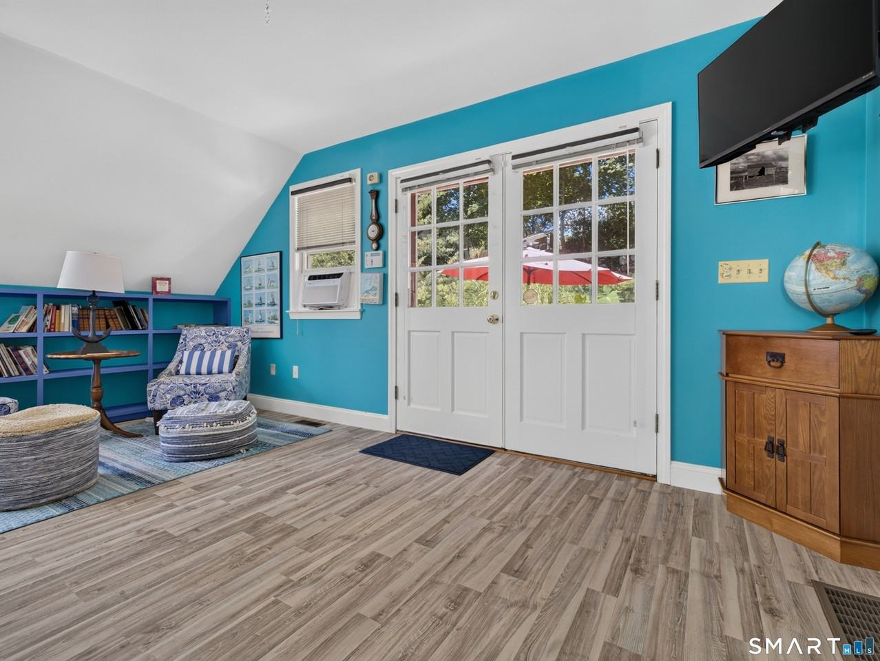 427 Noank Rd - Photo 5 of 23