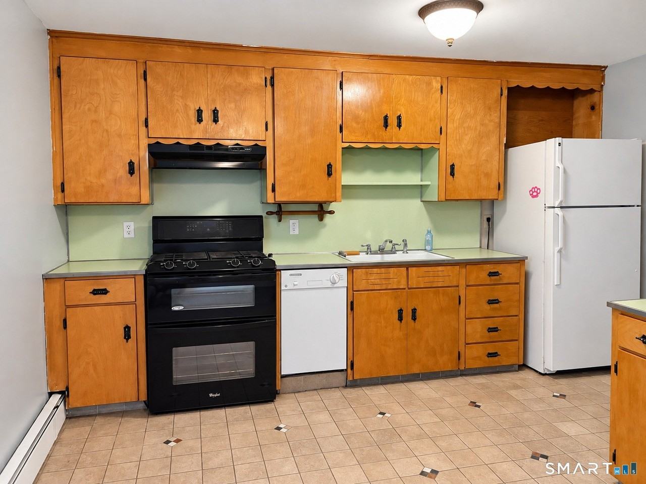 30 Smith St - Photo 2 of 12