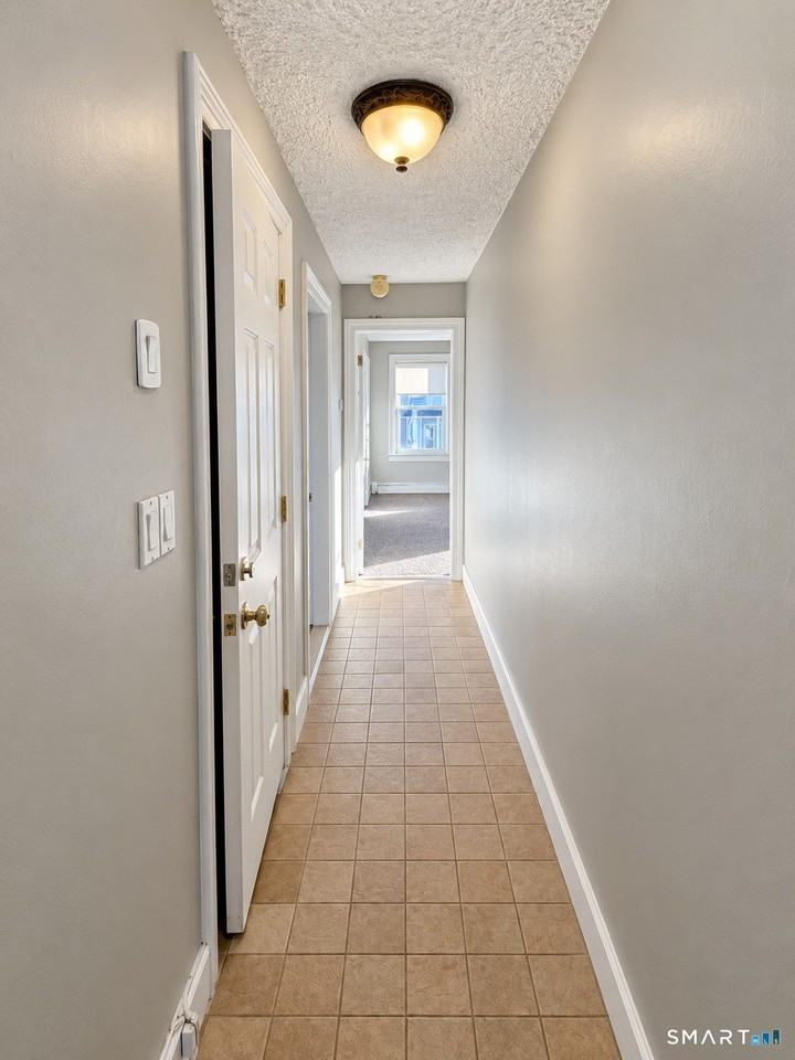 30 Smith St - Photo 5 of 12