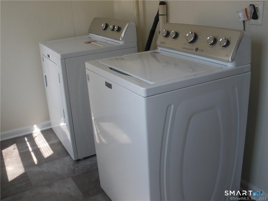 803 Cove Rd #1 - Photo 4 of 15