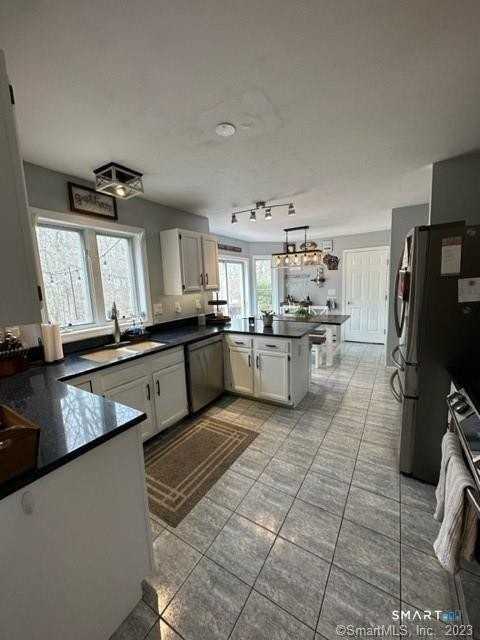 209 Deerfield Ridge Dr - Photo 2 of 20