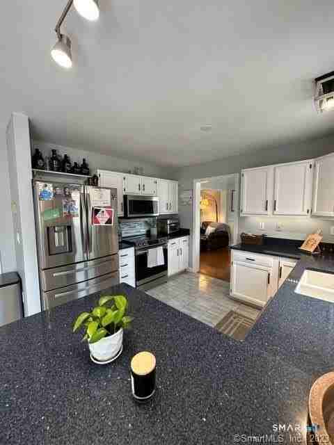 209 Deerfield Ridge Dr - Photo 3 of 20