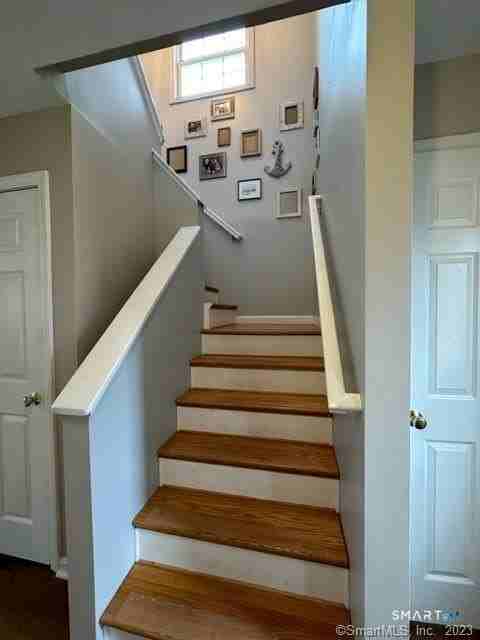 209 Deerfield Ridge Dr - Photo 7 of 20