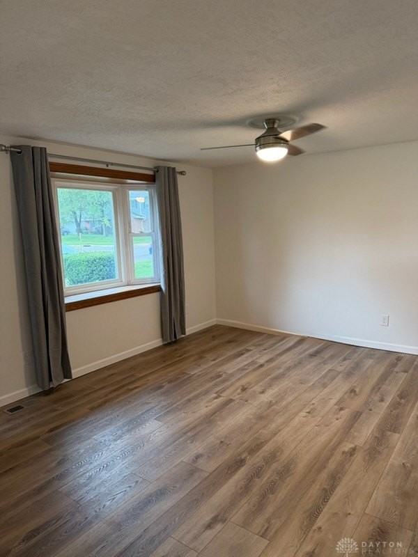 6510 Longford Rd - Photo 4 of 16