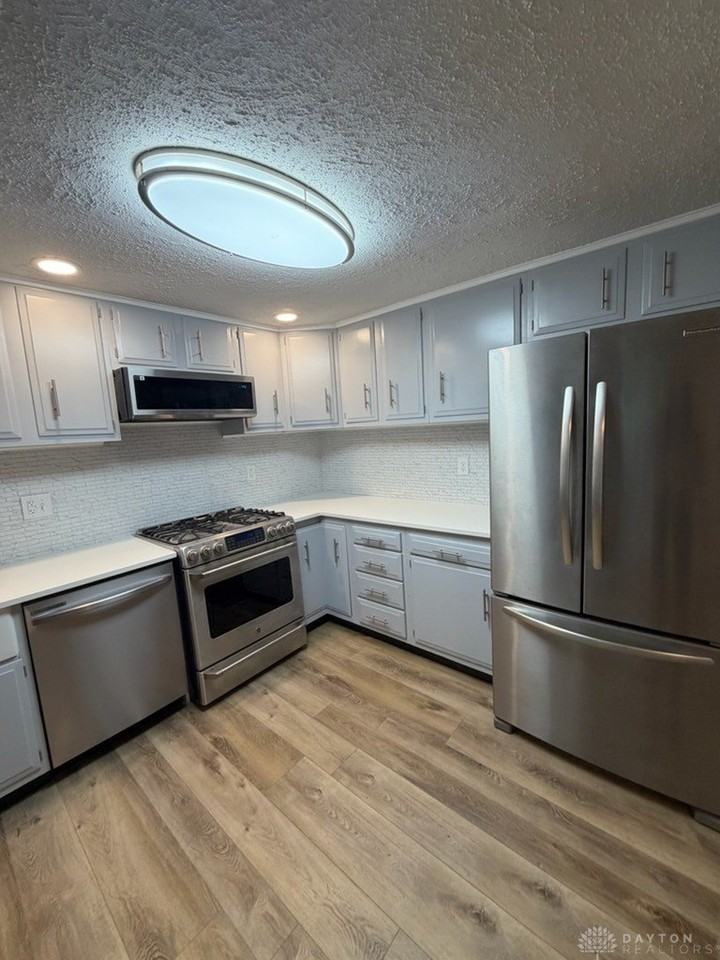 6510 Longford Rd - Photo 7 of 16