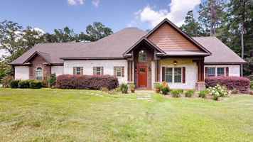 featured image of 509 Patterson Rd