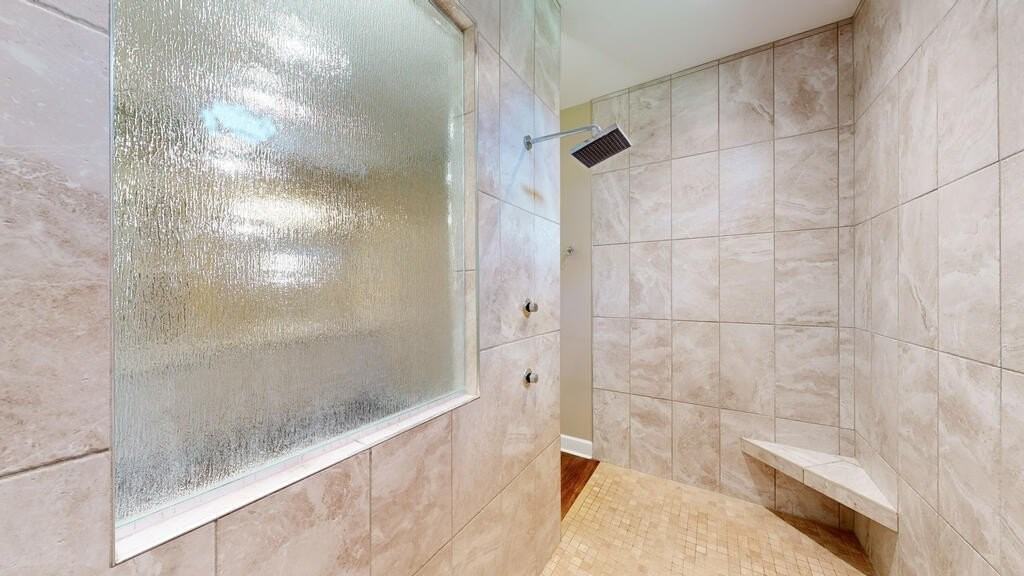 509 Patterson Rd - Photo 4 of 26