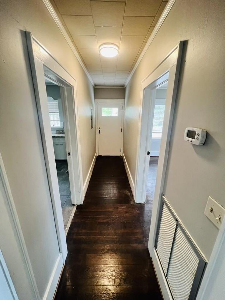 832 W King St - Photo 6 of 14