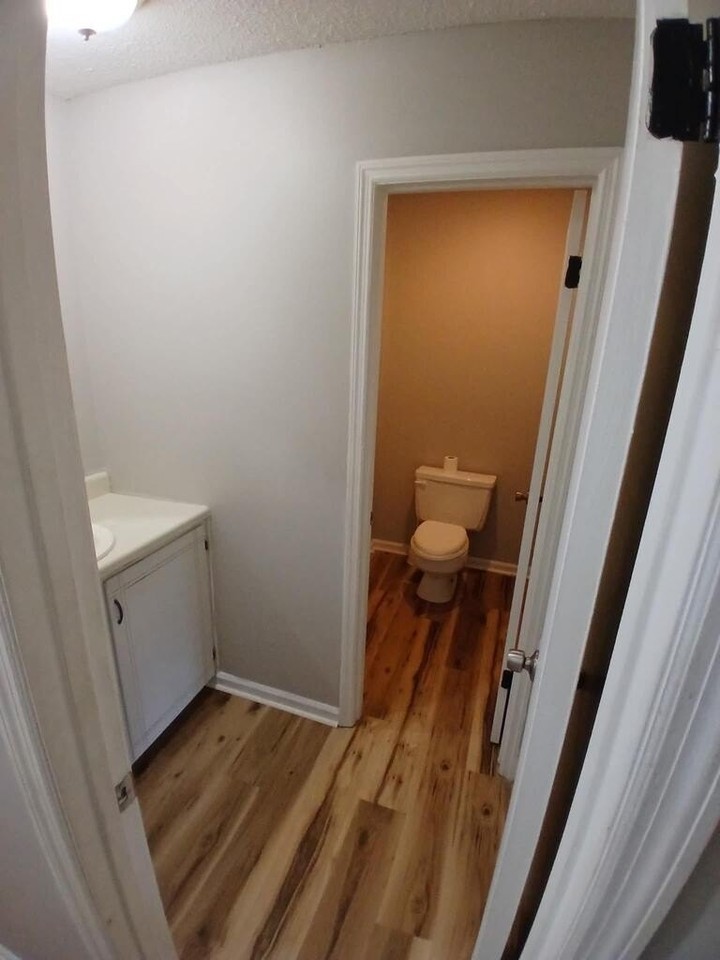 608 W Reynolds St Apt A - Photo 6 of 10