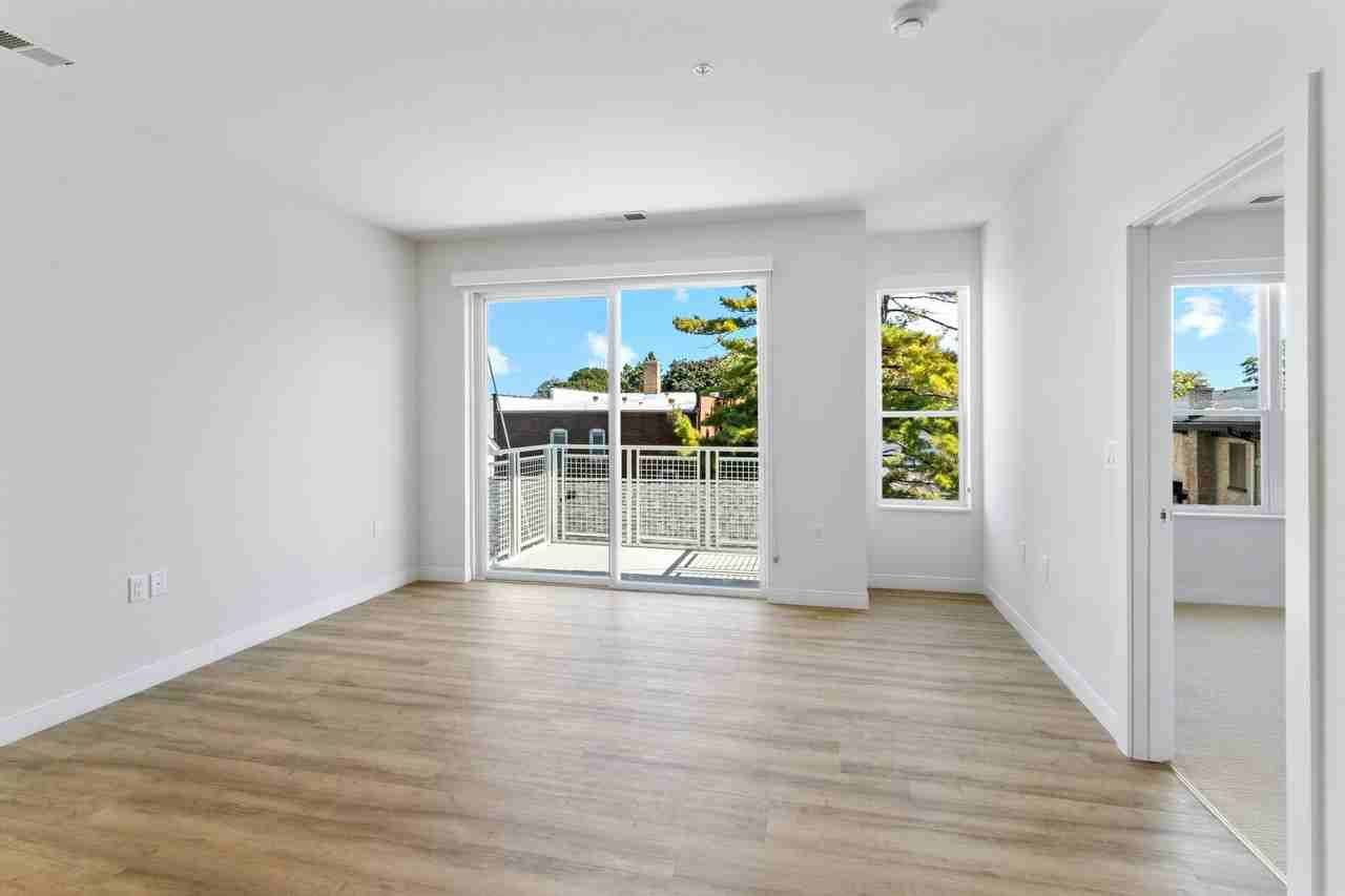5945 6th Ave #303 - Photo 7 of 14