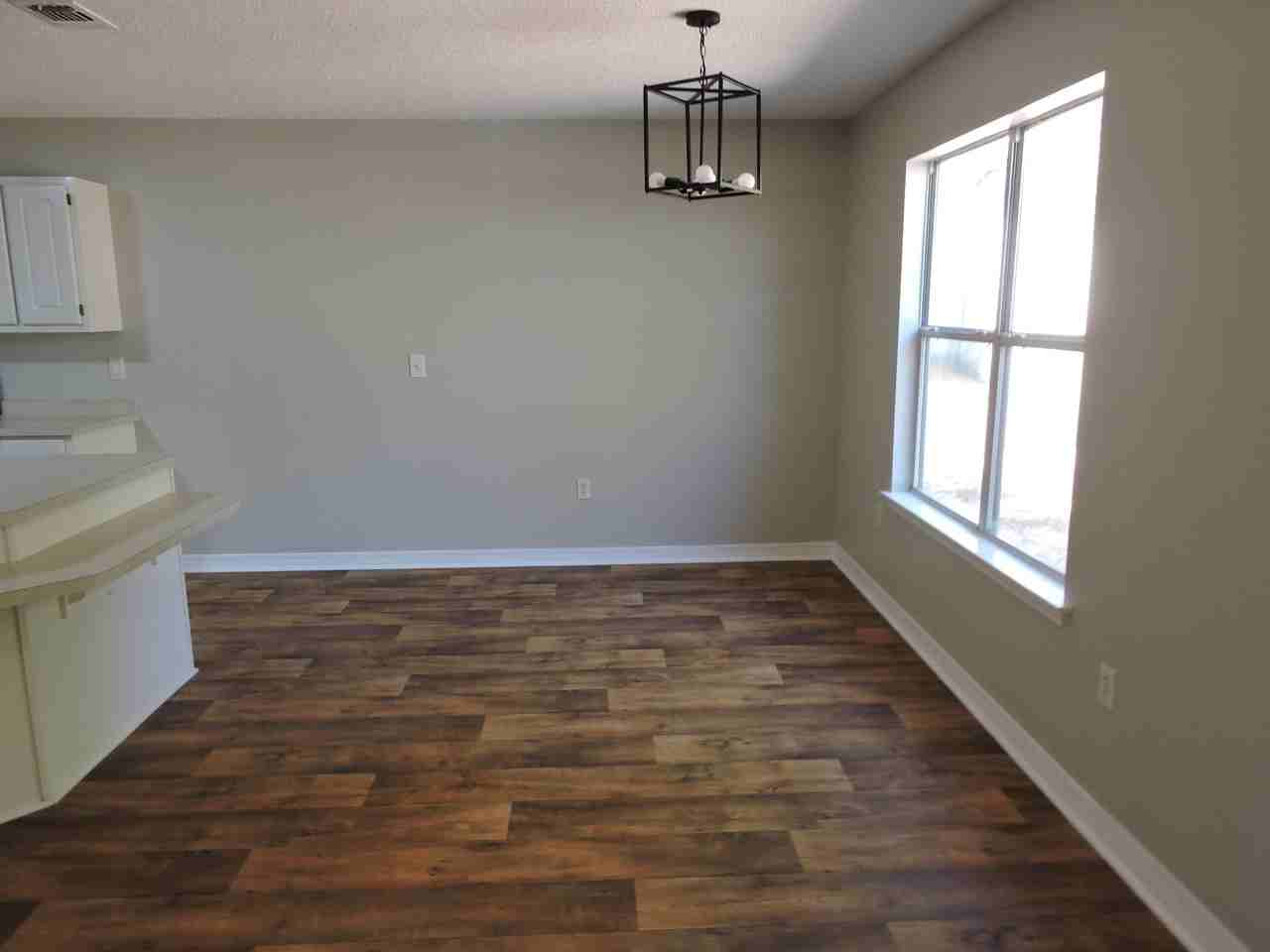 4738 Connor Dr - Photo 3 of 15