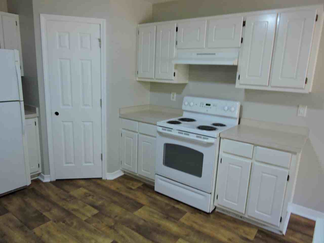 4738 Connor Dr - Photo 5 of 15