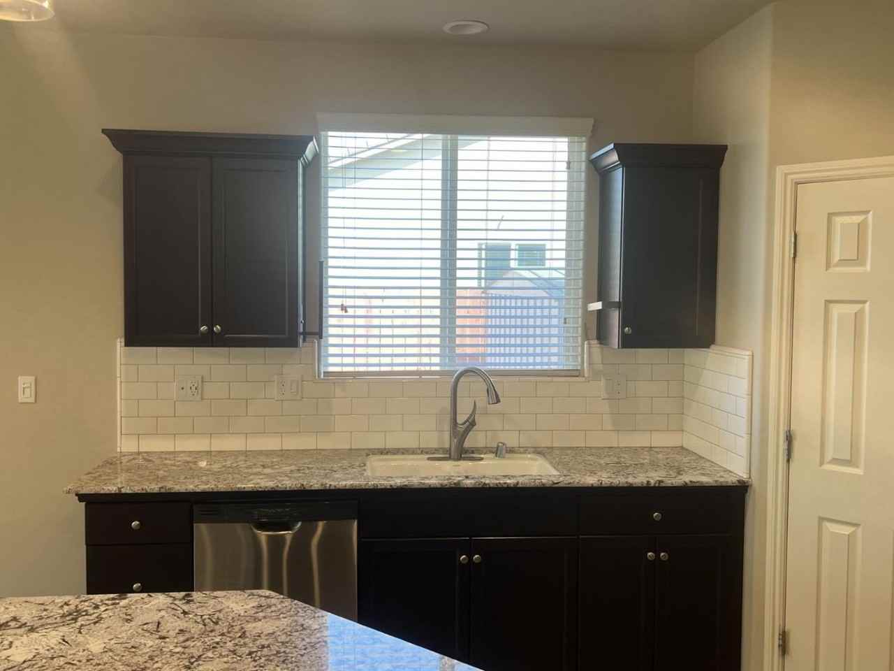 3507 N Leanna Ave - Photo 6 of 16