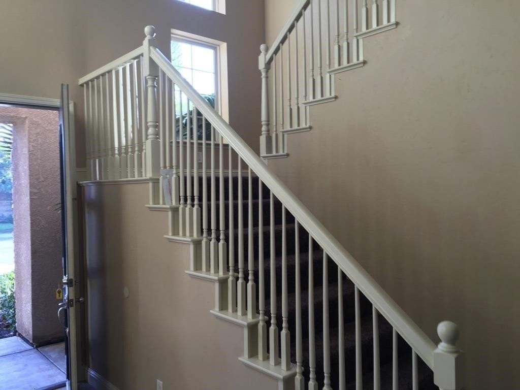 5771 N Torrey Pines Ave - Photo 5 of 10