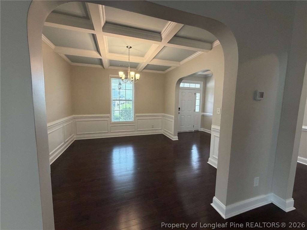 113 Tellmont St - Photo 7 of 33