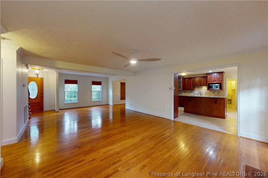 464 Summerlea Dr - Photo 3 of 38