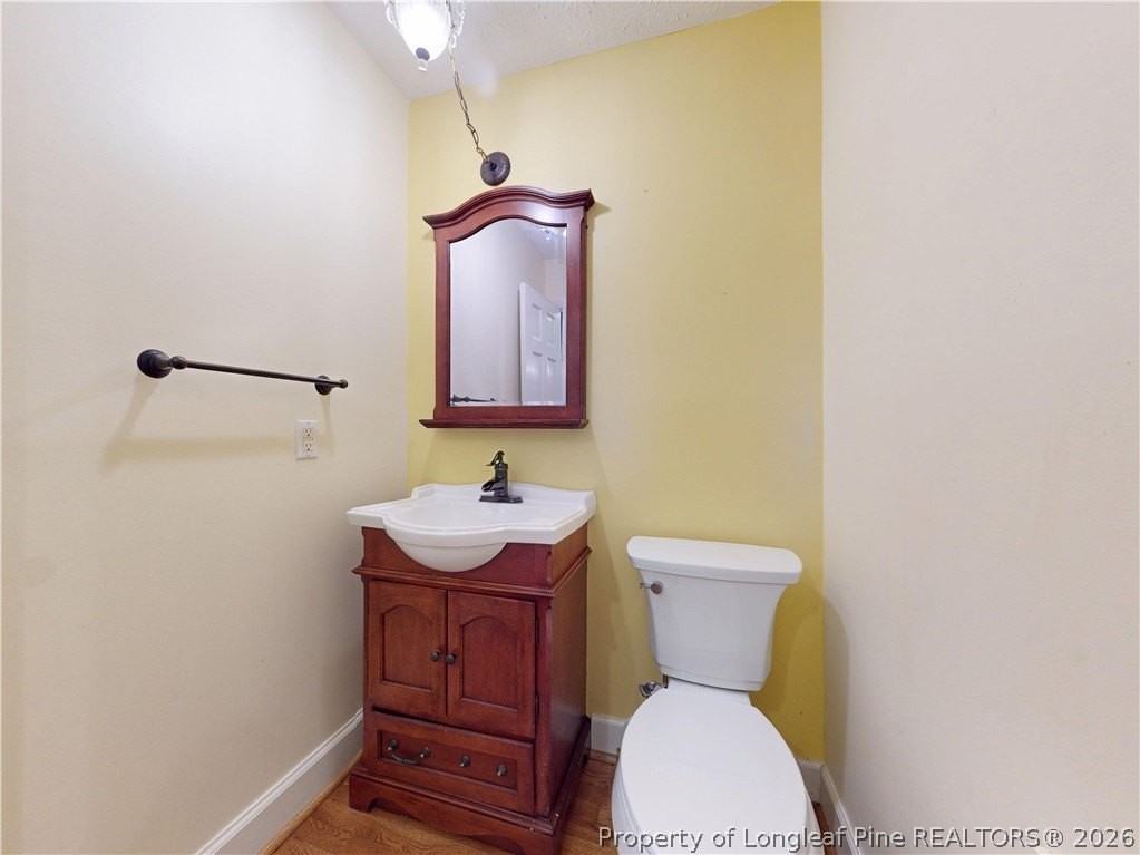 464 Summerlea Dr - Photo 5 of 38