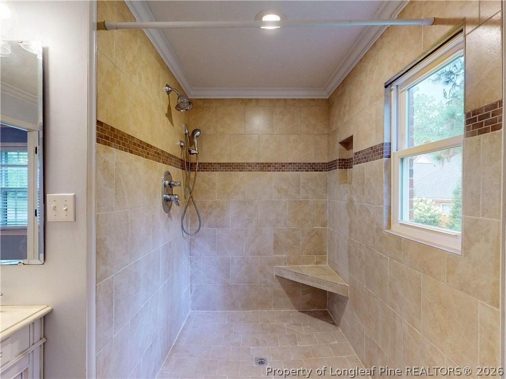 464 Summerlea Dr - Photo 7 of 38