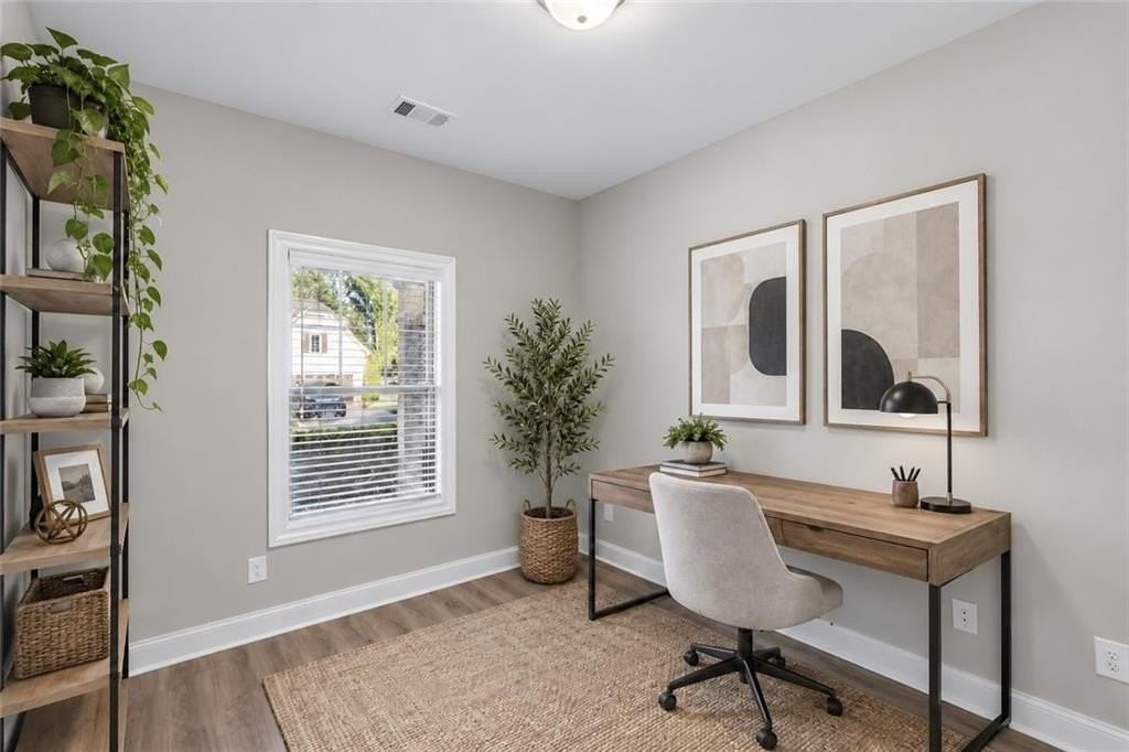 1589 Habershal Rd Nw - Photo 4 of 34
