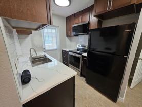 112 S Highland Ave #112 - Photo 1 of 1