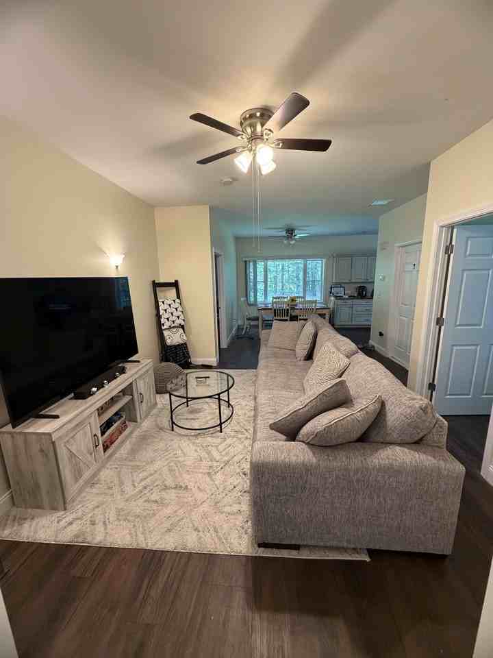4 Lake Dr #B - Photo 2 of 10