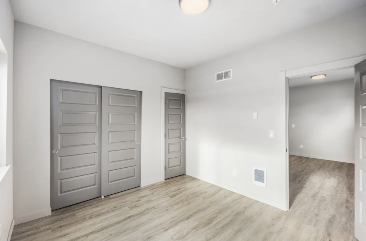 4034 S Puget Sound Ave #301 - Photo 6 of 10