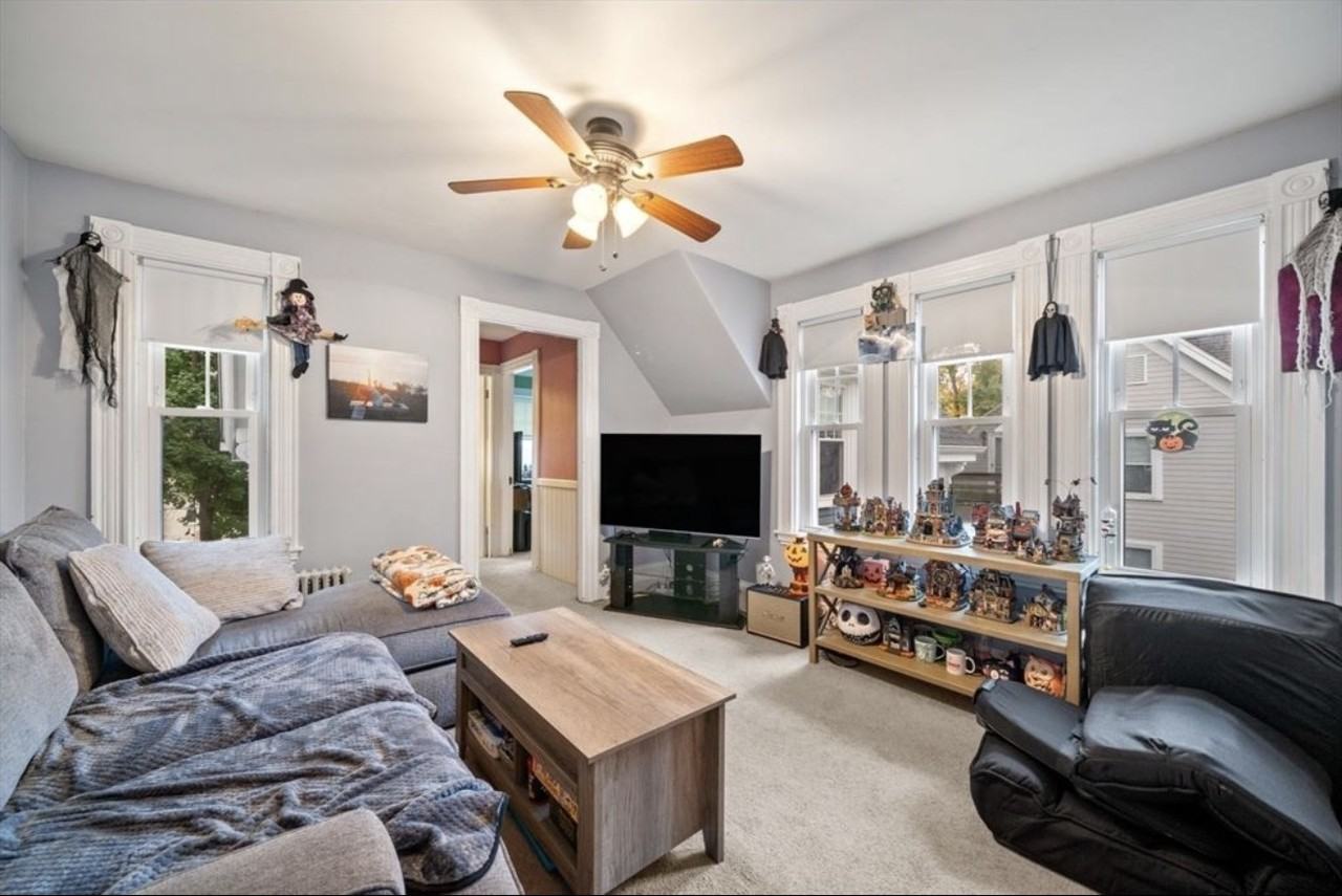 74 Stetson St #2 - Photo 5 of 12