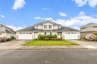 2073 Bender Park Blvd #B - Photo 1 of 1
