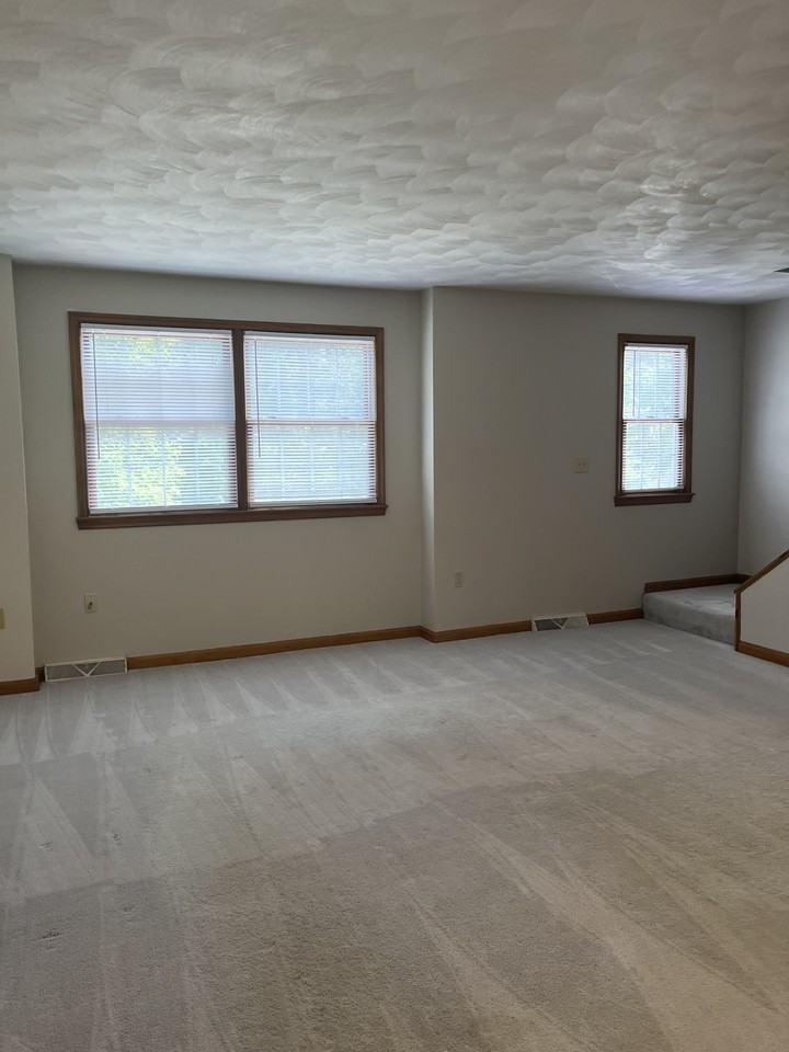 1112 Cranston Dr - Photo 6 of 14