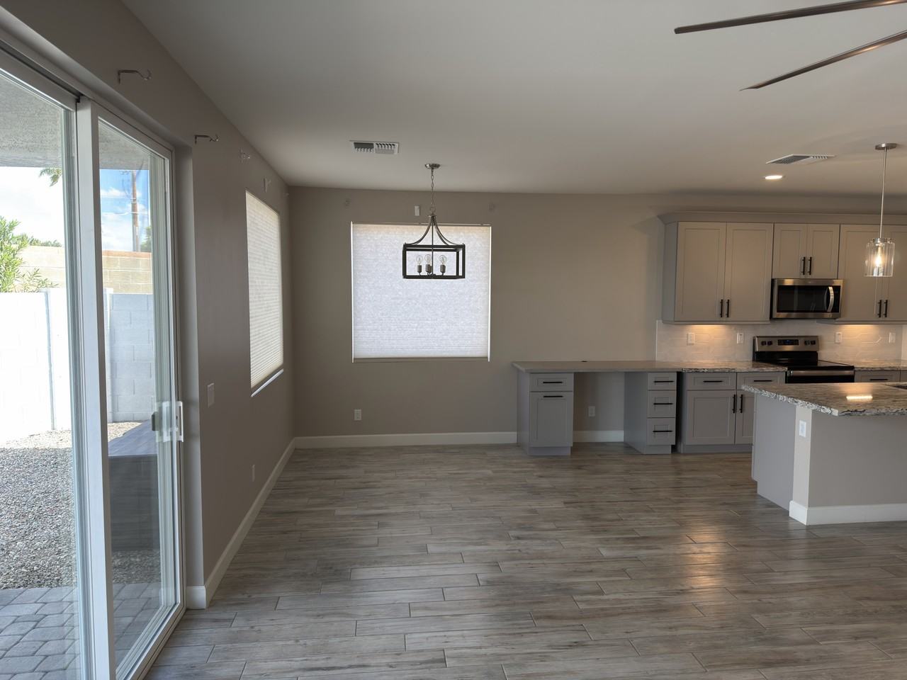 2307 N Shannon Way #NA - Photo 3 of 13