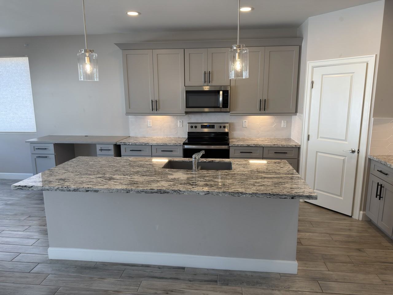 2307 N Shannon Way #NA - Photo 4 of 13