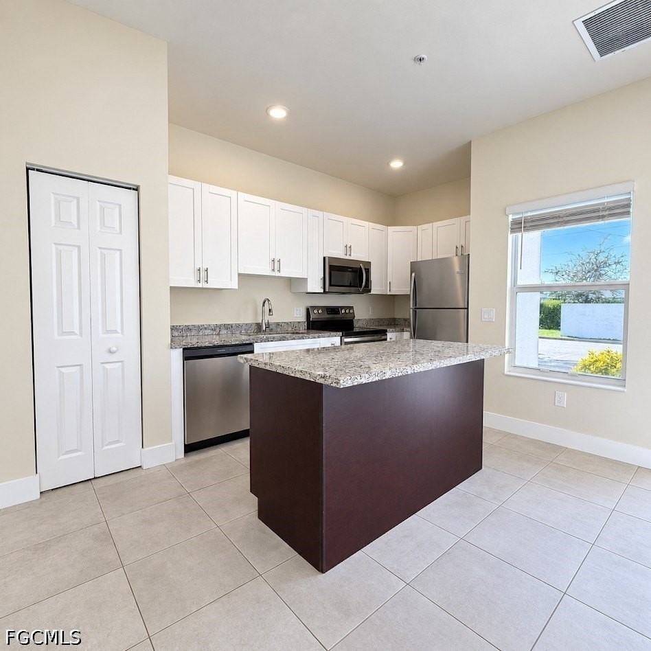 3325 Sw 8th Pl #108 - Photo 4 of 14