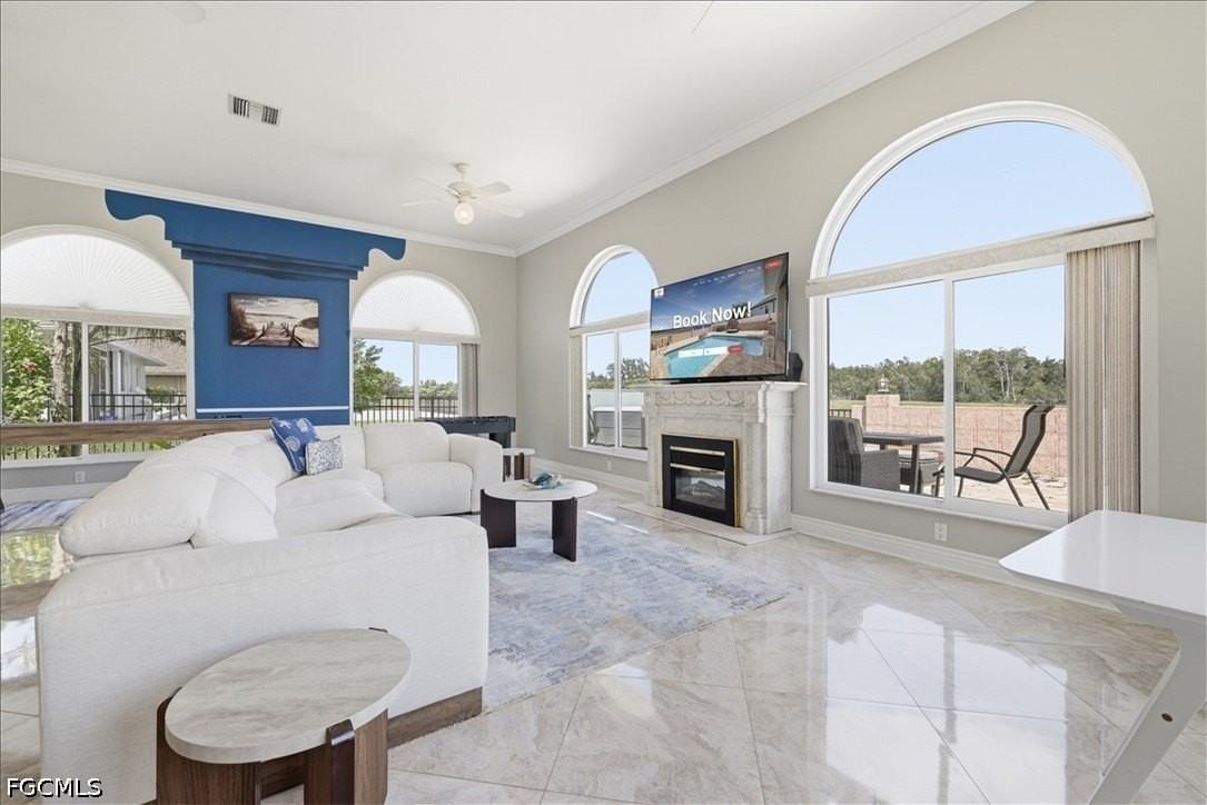2371 Coral Point Dr - Photo 3 of 48