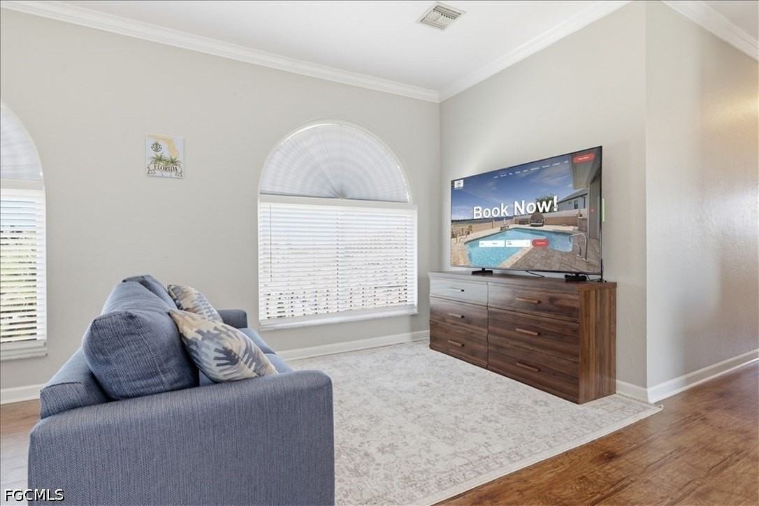 2371 Coral Point Dr - Photo 6 of 48