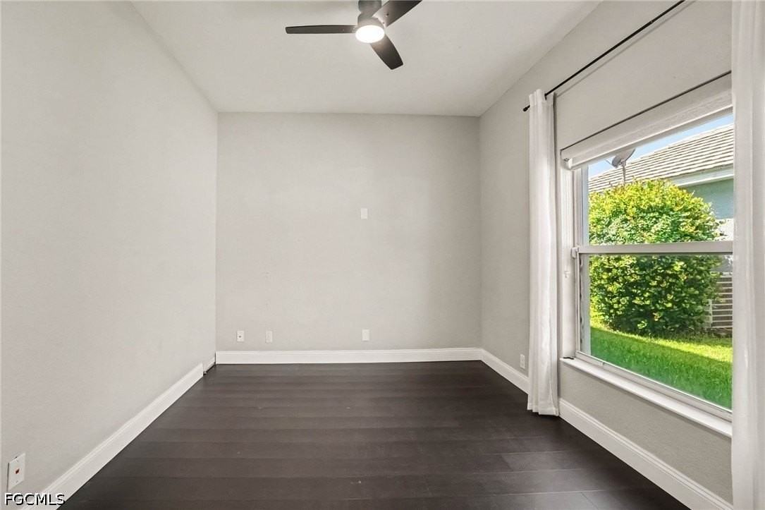 2065 Cape Heather Cir - Photo 6 of 36