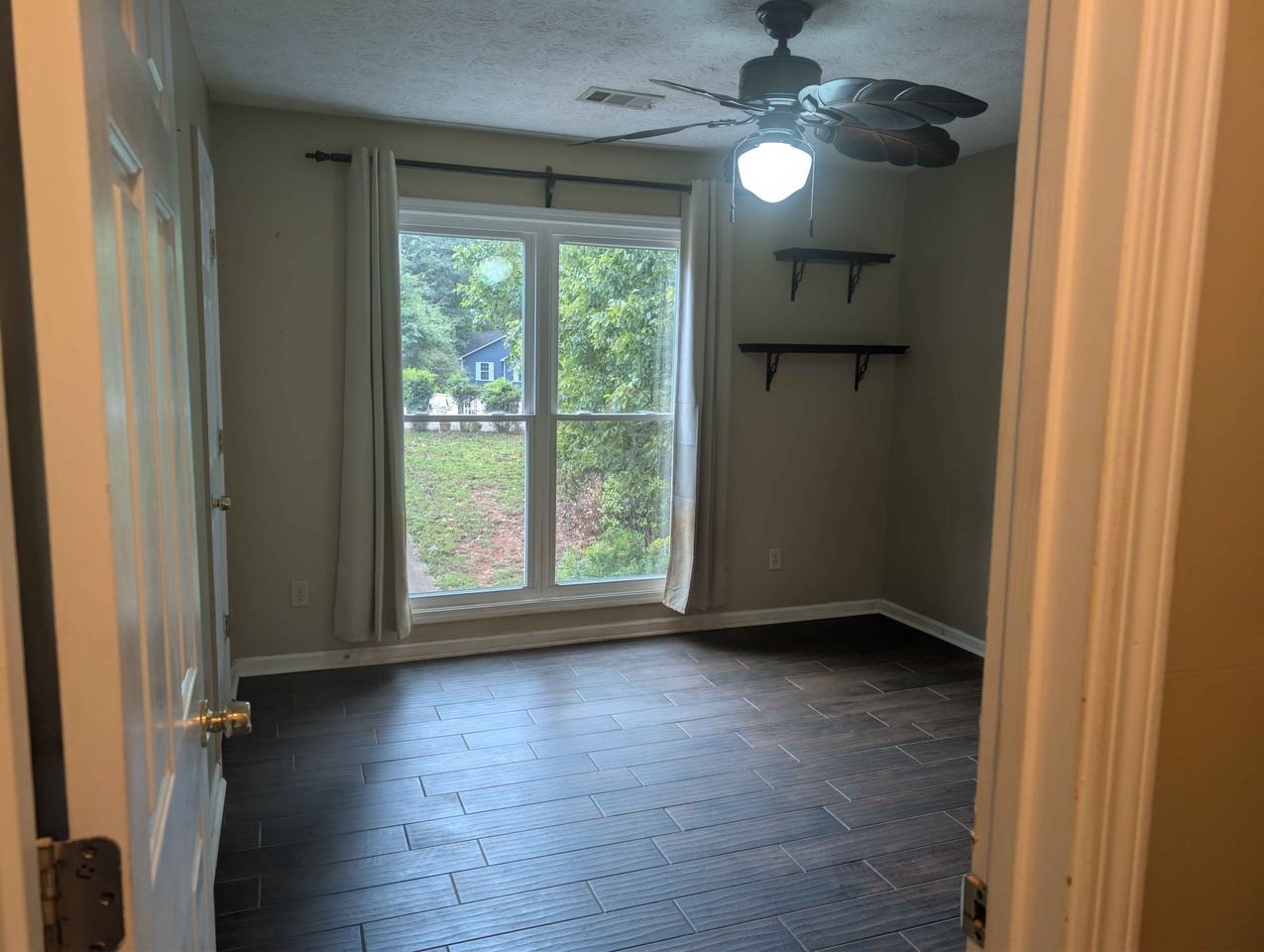 5464 Hunnington Mill Dr #NA - Photo 7 of 15