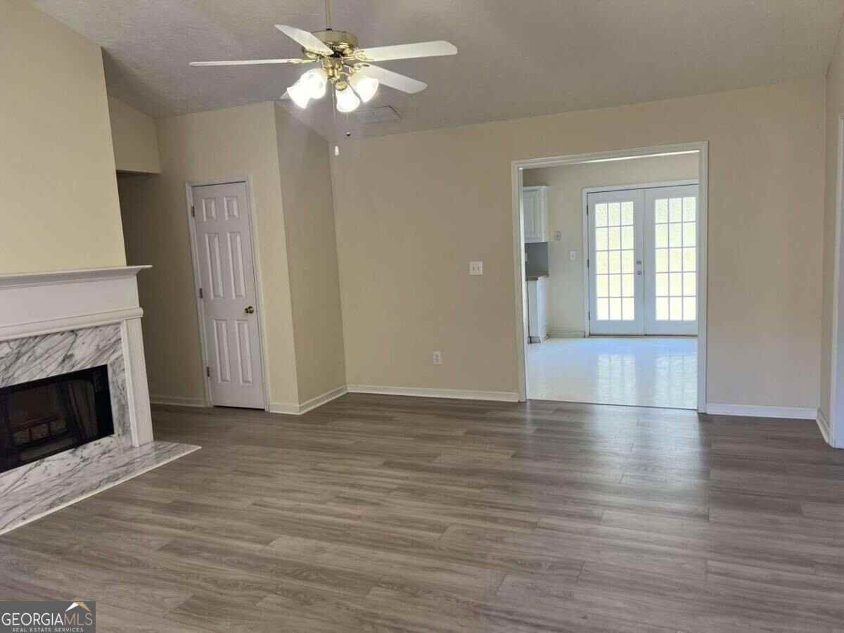 70 Dove Point Cir - Photo 2 of 7