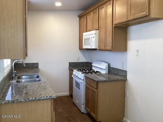 1925 Orange St #B - Photo 4 of 8