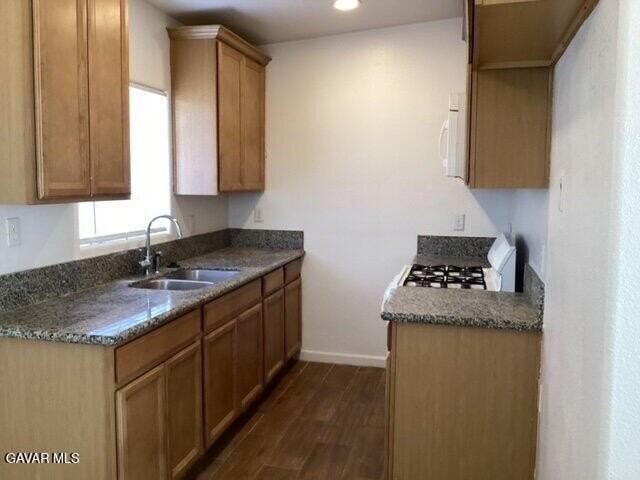1925 Orange St #B - Photo 5 of 8