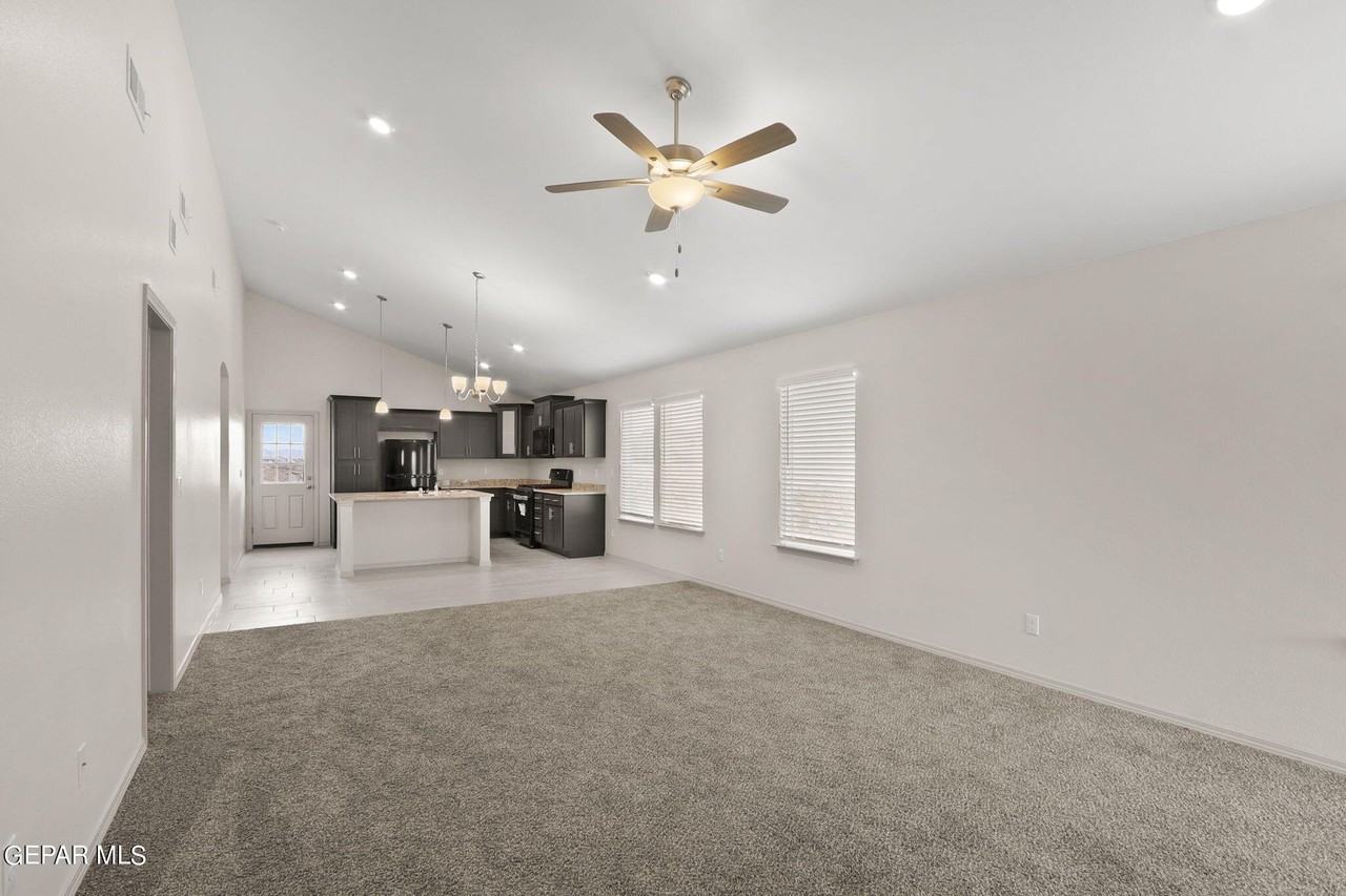 5116 Joe Castillo St - Photo 7 of 31